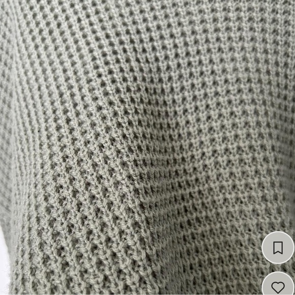 Sage green knitted sweater/ size small/ lightly warn - Picture 2 of 2